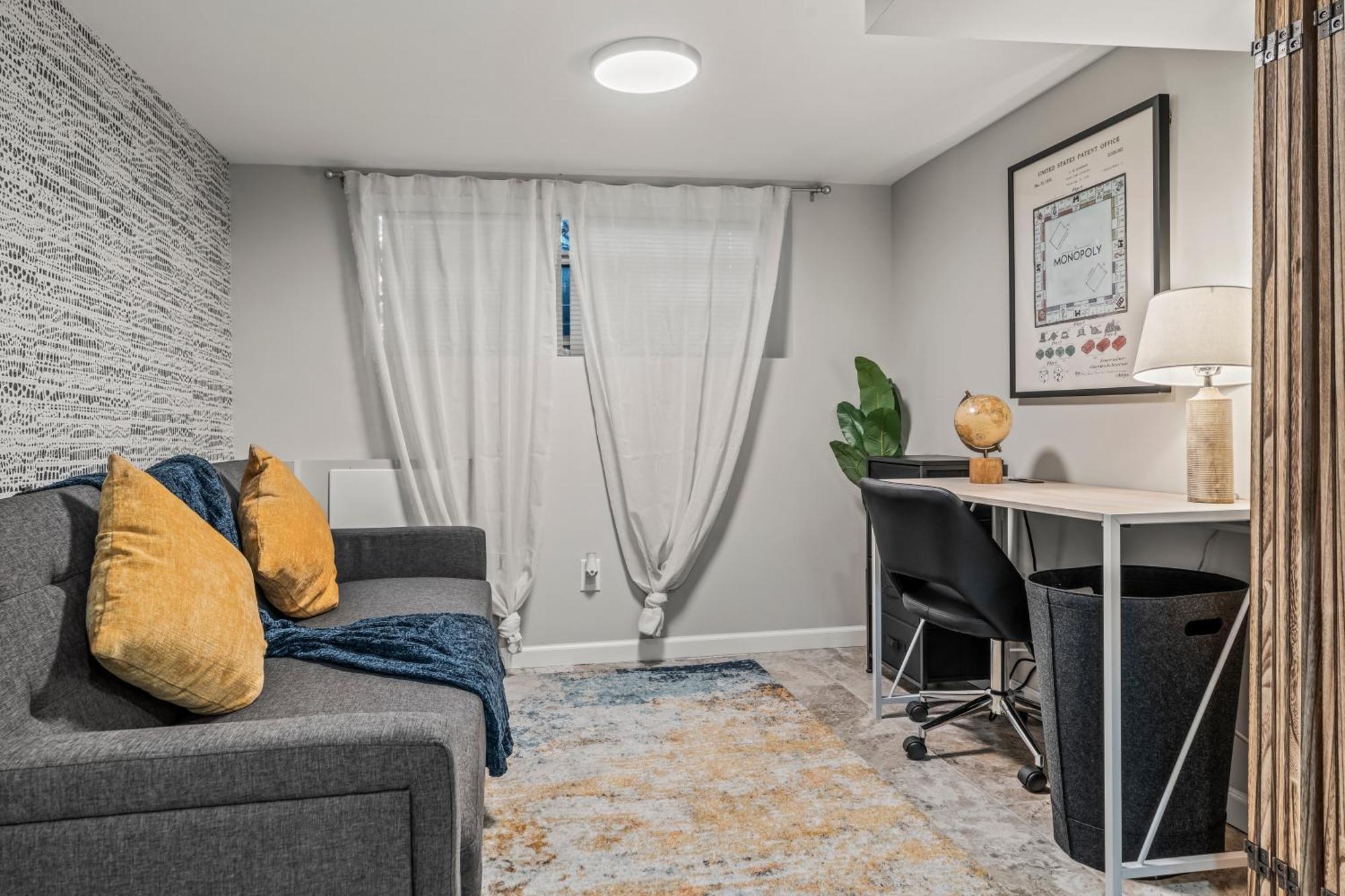 Uptown Gem! A Family Home Free Early Check-In! Филаделфия Екстериор снимка