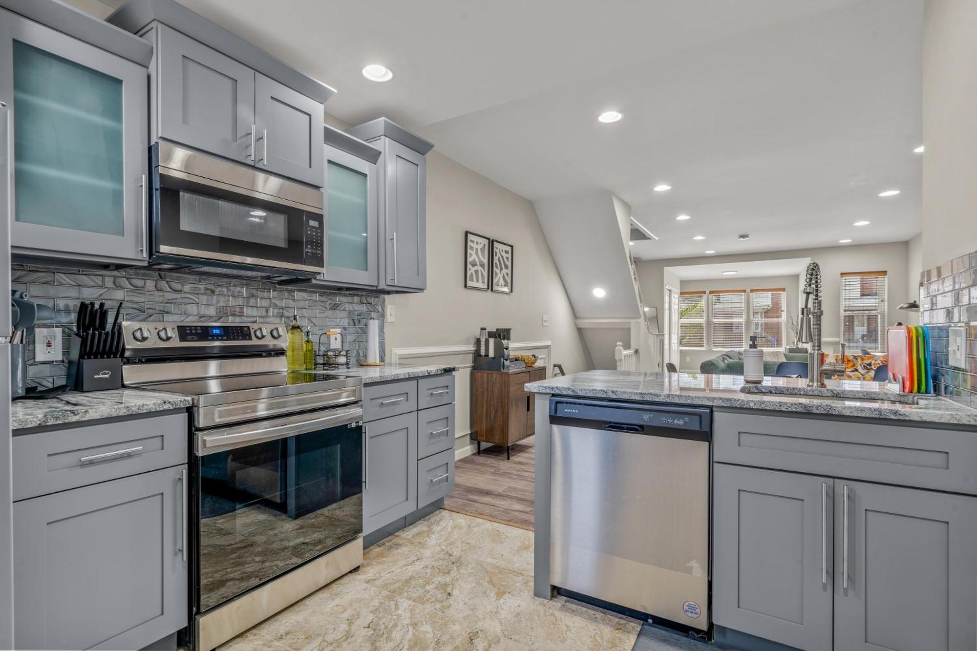 Uptown Gem! A Family Home Free Early Check-In! Филаделфия Екстериор снимка